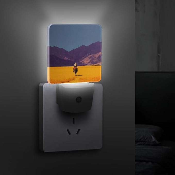 Plug in Night Light with LED & Smart Light Sensor, Stratum Auto-On/Off Night Lights Plug Into Wall for Bedroom, Bathroom, Hallway, Stairway