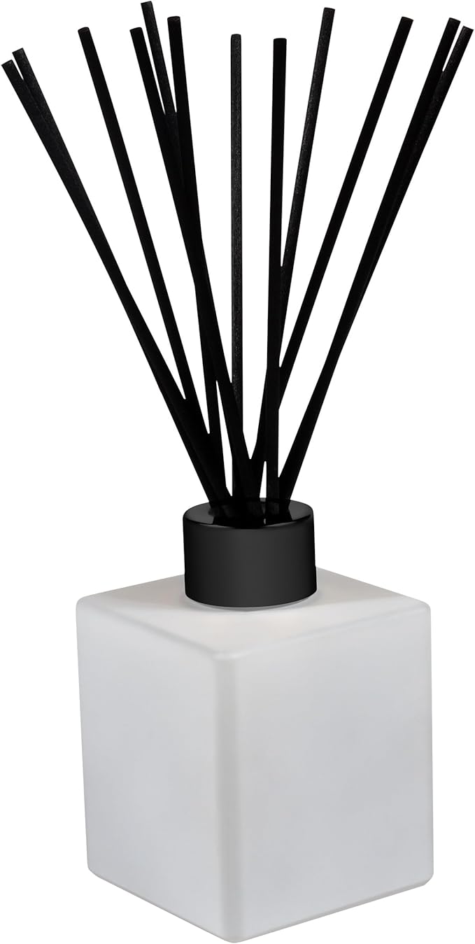 Trapp - No. 10 Lemongrass Verbena - Reed Diffuser Kit - Includes Set of Reeds, Scented Diffuser Oil (4 oz.), Vase - Lasting Scent Notes of Asian Lemongrass, Brazilian Verbena, and Indonesian Vanilla