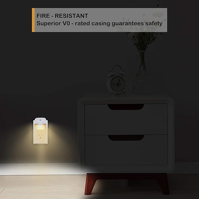 Uigos LED Night Light Plug in with Dusk to Dawn Sensor, Auto On Off Nightlight for Bedroom Bathroom Hallway Stairs Kitchen, Warm White Glow, Energy Efficient, Safe for Kids Elderly, 6 Pack