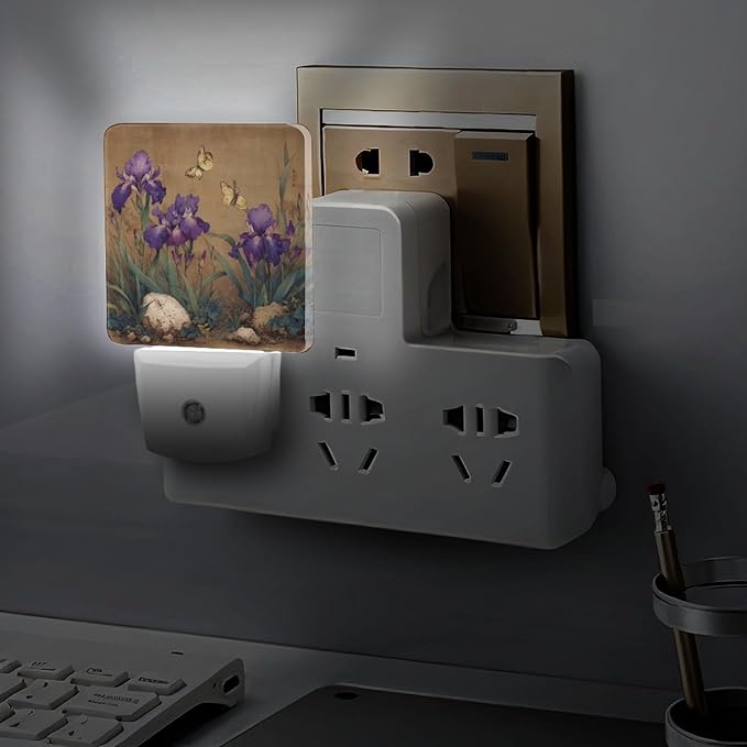 Night Lights Plug Into Wall, Classical Vitality LED Smart Light Sensor Night Light Auto Dusk to Dawn for Hallway, Bedroom, Bathroom, Stairway