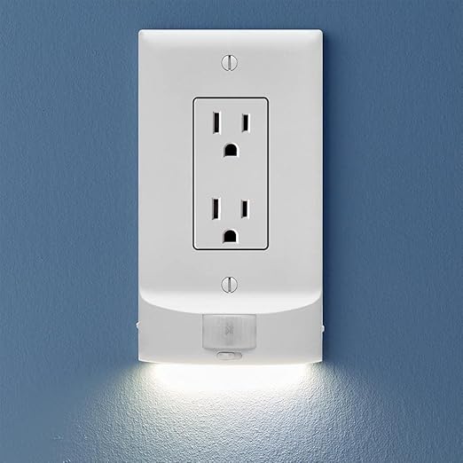 SnapPower 5 Pack MotionLight [for Décor Outlets] - Motion Detecting LED Night Lights Built-in to Wall Plate - Bright/Dim/Off Options - Auto On/Off Sensor - (Décor, White)