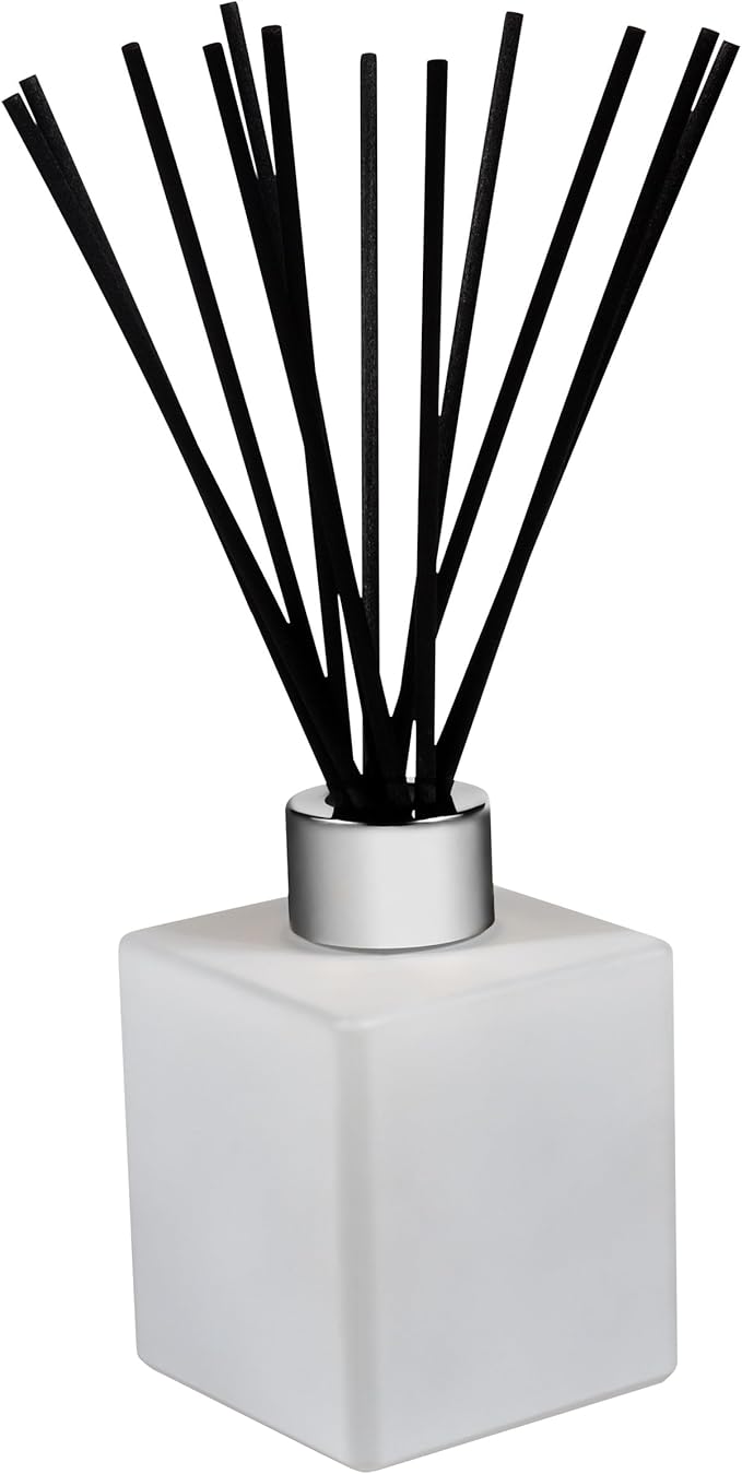 Trapp - No. 10 Lemongrass Verbena - Reed Diffuser Kit - Includes Set of Reeds, Scented Diffuser Oil (4 oz.), Vase - Lasting Scent Notes of Asian Lemongrass, Brazilian Verbena, and Indonesian Vanilla