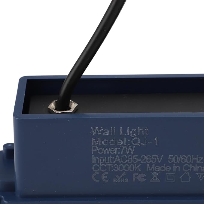 LED Step Light, Step Light, Aluminum Alloy Stair Wall Light 500lm 85 to 265V for Indoor Outdoor Use, 3000K Warm White Light, IP65 Rated, Long Lifespan