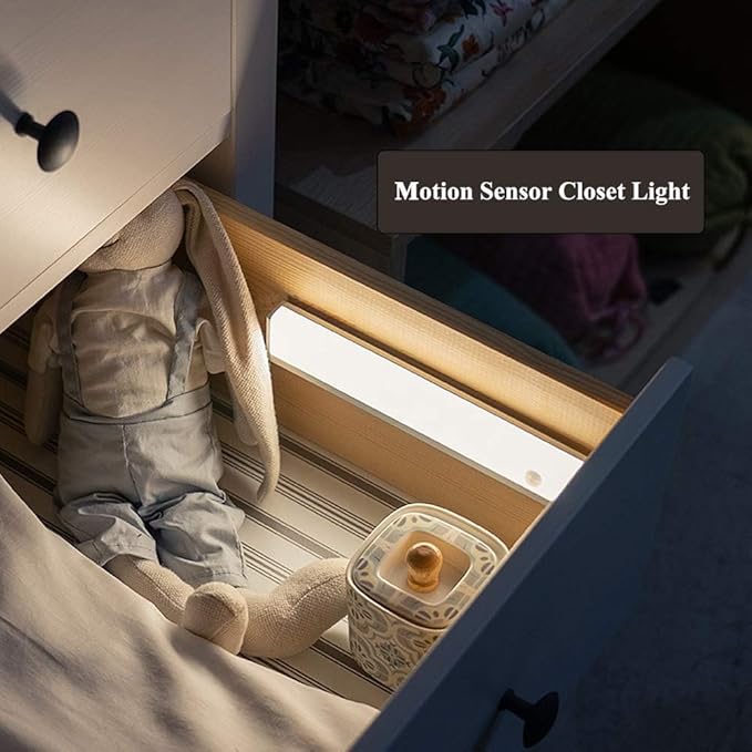 Under Cabinet Light LED Rechargeable Battery Operated Motion Sensor Light Indoor 2 Pack Magnetic Closet Lights Wireless Under Counter Lights for Kitchen, Stairs,Motion Activated Light Bar 20cm