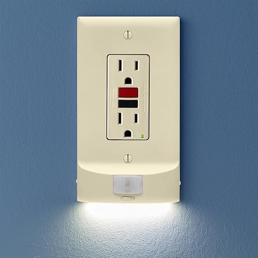 SnapPower Single MotionLight [for GFCI Outlets] - Motion Detecting LED Night Lights Built-in to Wall Plate - Bright/Dim/Off Options - Auto On/Off Sensor - (GFCI, Light Almond)
