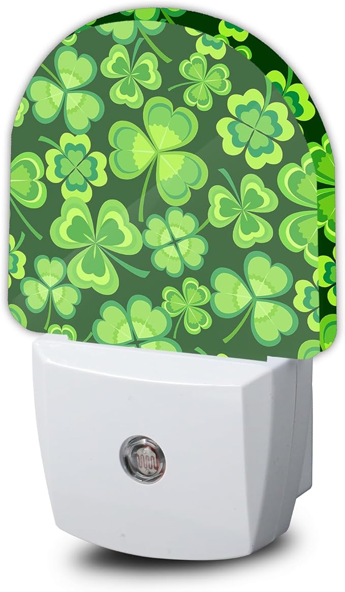 Clover Leaf Night Light,Lucky Green St. Patrick's Day Night Lights Plug into Wall, Dusk to Dawn Sensor LED Lamp 0.5W for Boys/Girls/Women/Men Decorations Room 0.5W Sleep Friendly