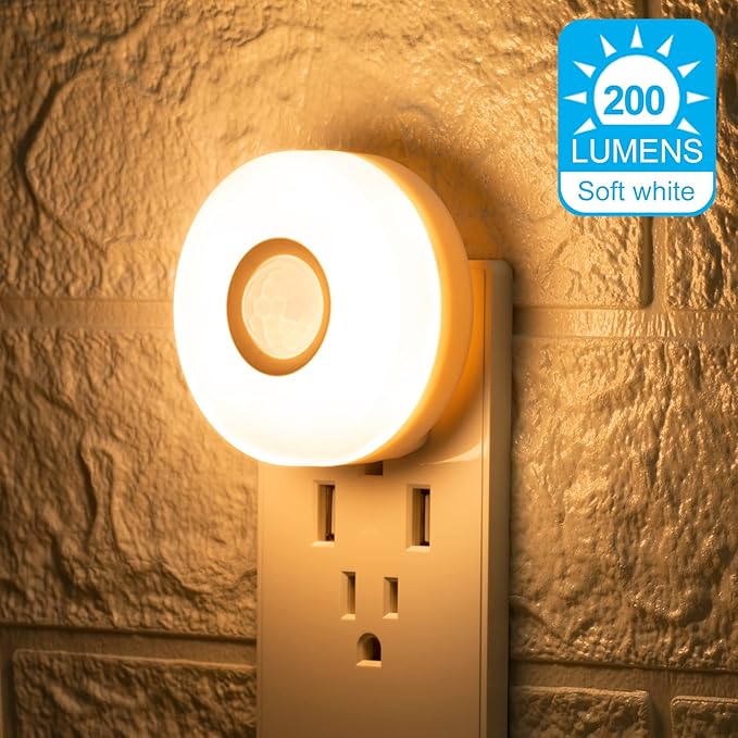 YELKO Night Light Plug in, 200LM Super Bright Plugin Nightlights, [4Pack] LED Motion Sensor Night Lights Plug Into Wall, Auto On/Off Smart Warm White Lights for Bathroom,Hallway,Stairs.