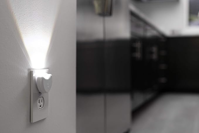 GE 10202 Half Moon Automatic Led Night Light (2 Pk.), White