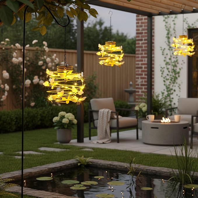 2 Pack Bee Solar Lights Outdoor Garden Decor,Bee Decorations Hanging Solar Lantern,Hanging Garden Decor for Outside Patio Yard Porch Pathway,Outdoor Gifts for Women