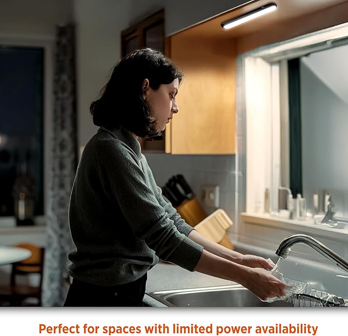 BLACK+DECKER 160LM LED Light Bar, Touchless Motion Sensor, Magnetic Mount, Powered with AAA Batteries, Slim and Portable Design to Brighten Indoor Rooms, Closets, Garages, Shelving (1-Pack)