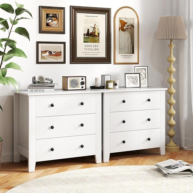 Giantex Small 3-Drawer Dresser for Bedroom - 28.5” x 18” x 26” Wide Chest of Drawers, Modern Large Nightstand, Storage Cabinet, Closet Storage Organizer for Living Room, Hallway (White)
