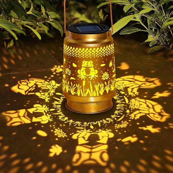 Solar Lanterns Outdoor Waterproof Hanging Solar Lights, Frog Garden Decor Birthday Gifts for Women Mom, Hanging Metal Garden Lights for Yard Patio Lawn Landscape Women Gifts Christmas Gifts