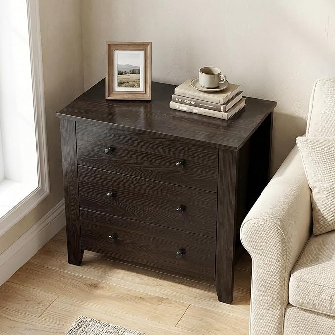 Giantex Small 3-Drawer Dresser for Bedroom - 28.5” x 18” x 26” Wide Chest of Drawers, Modern Large Nightstand, Storage Cabinet, Closet Storage Organizer for Living Room, Hallway (Brown)