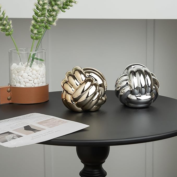 Small Silver Knot Decor, Chain Link Decor, Coffee Table Decor, Book Shelf Decor, Entry Table Decor, Aesthetic Minimalist Decorative Objects for Modern Home Living Room, Desk Decor for Office (Silver)