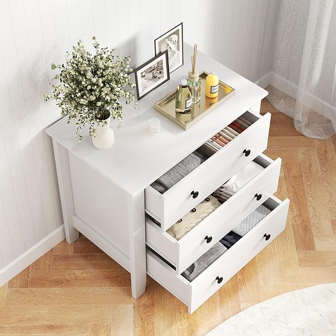 Giantex Small 3-Drawer Dresser for Bedroom - 28.5” x 18” x 26” Wide Chest of Drawers, Modern Large Nightstand, Storage Cabinet, Closet Storage Organizer for Living Room, Hallway (White)