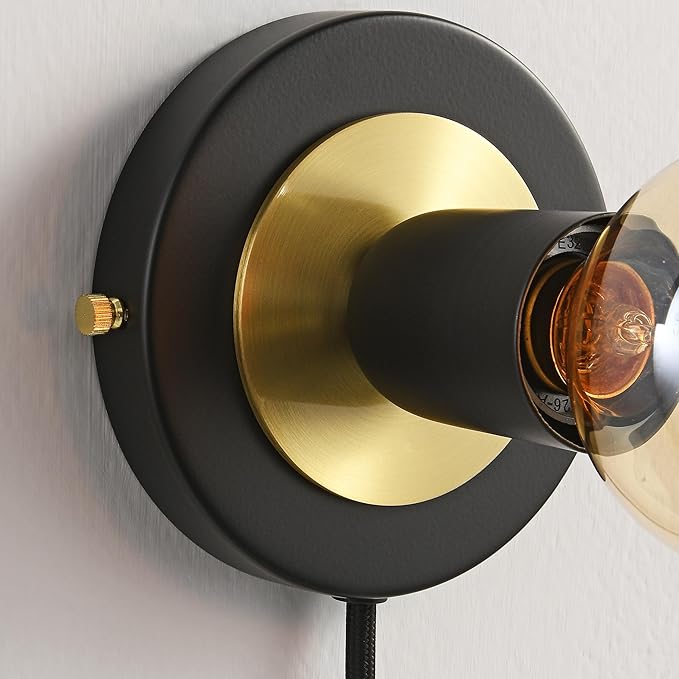 BRIGHTTIA Luna 1-Light Plug-in Wall Sconce - Mid Century Modern Minimalist Bedroom Home Office Lighting - Portable Wall Lamp for Apartments & Small Spaces with No J-Box - Black & Gold (BW0026-1BGP)
