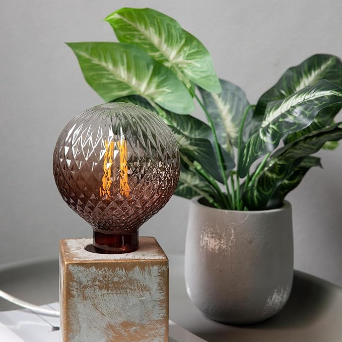 Vintage Edison LED Bulbs, Dimmable 4W Globe G125, 2200K Warm White Ambient Mood Lighting for Decoration, Squirrel Cage Filament, Gradient Brown Diamond Figure Glass LED Light Bulbs, E26 Base