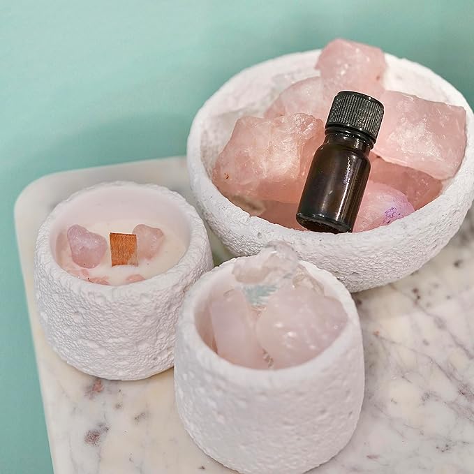 Pink Quartz Crystal Essential Oil Diffuser & Candle Set – Soy Wax Candle, Crystal Diffuser Stones & 10ml Essential Oil | Relaxation Aromatherapy Home Décor Gift Set