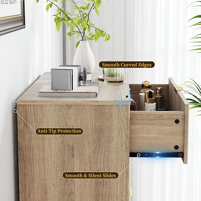 Fluted Dresser for Bedroom with 5 Drawers, 31.5" Wide Modern Chest of Drawers with Lighting, Wooden Dresser TV Stand with Curved Edges, Closet Organizer for Living Room, Hallway,Natural