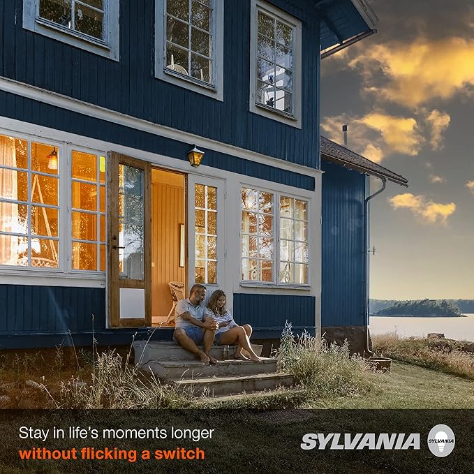 Sylvania Dusk to Dawn A21 LED Light Bulb with Auto On/Off Light Sensor, 100W=13W, 1500 Lumens, 2700K, Soft White - 1 Pack (41290)